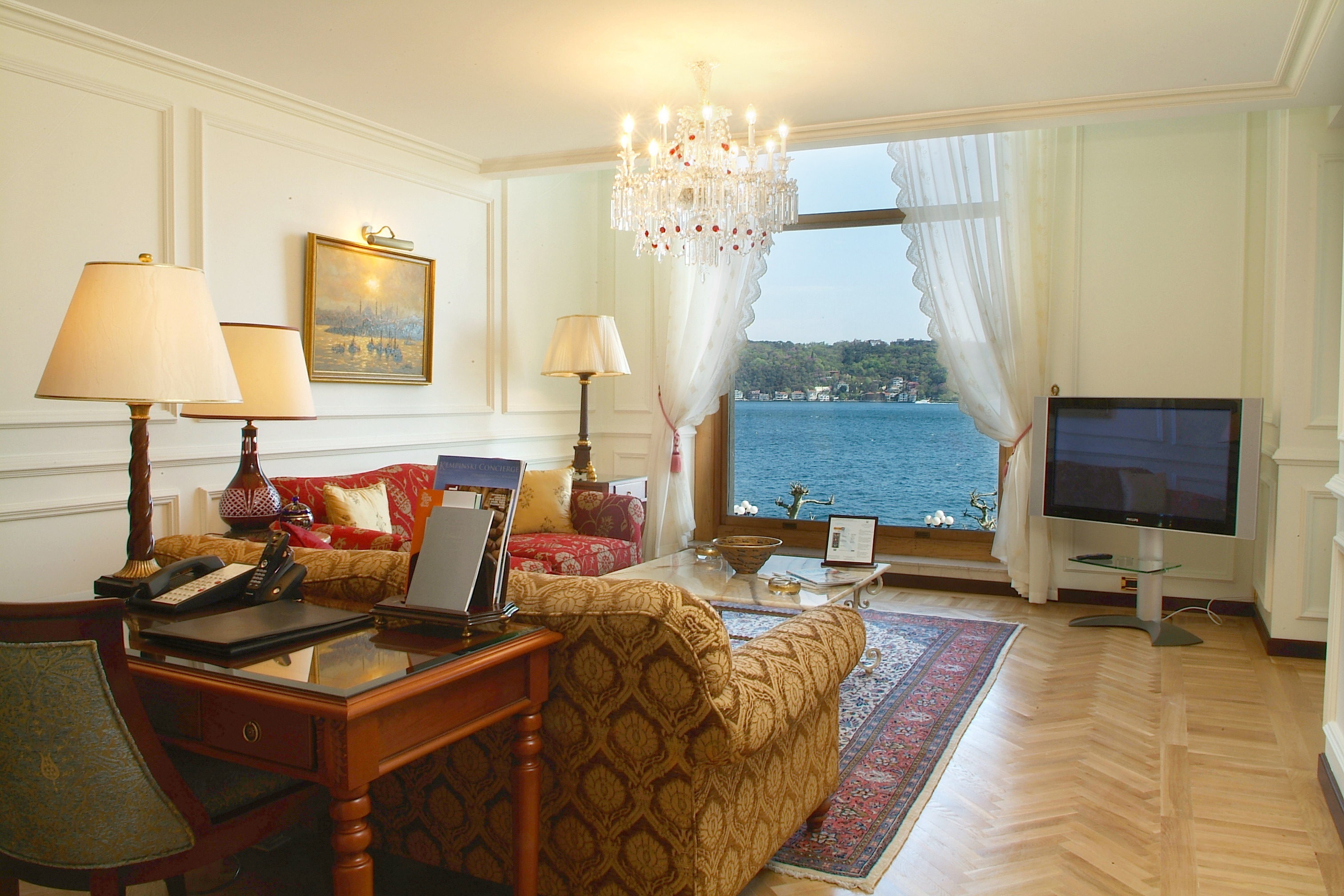 5 Stars Hotels In Istanbul; Cıragan Palace Kempinski Istanbul | 5 star hotel in Istanbul | The