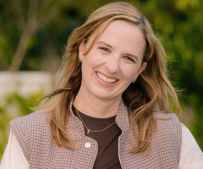 Jessica Giles