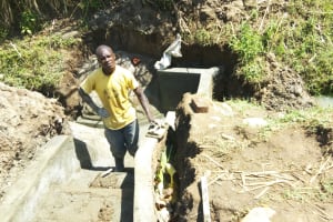 The Water Project: Emarembwa Community, Nyangweso Spring -  Construction
