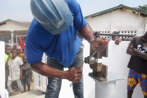 The Water Project: Kamasondo, Borope Village School -  Pump Installation
