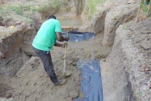 The Water Project: Luyeshe North Community, Tom Mulanda Spring -  Slab Setting