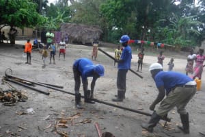 The Water Project: Lokomasama, Bofi Village -  Setting Tripod For Drilling
