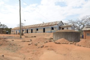 The Water Project: Kanyuuni Primary School -  School Buildings