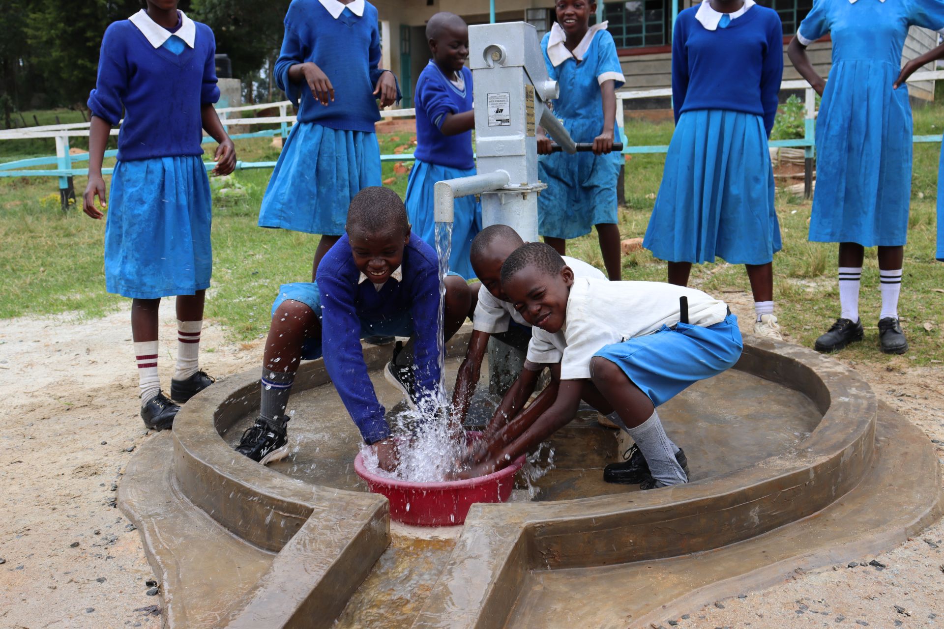 Friends Munzatsi Primary School