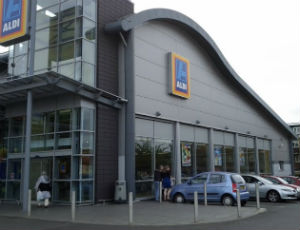 Aldi supermarket in Bedworth