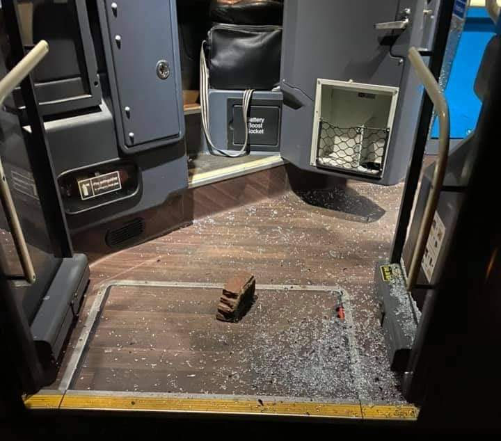 Brick thrown at Lothian bus by gang of teenagers