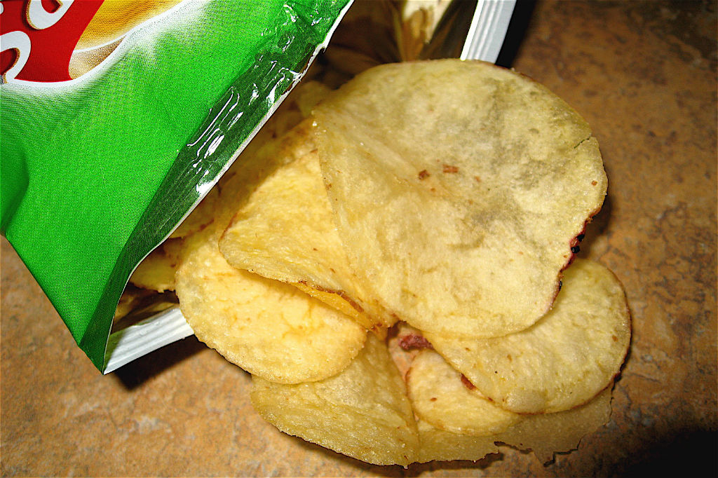 Eating crisps - noisy food in the office