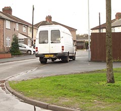 Parking on the pavement, accidents