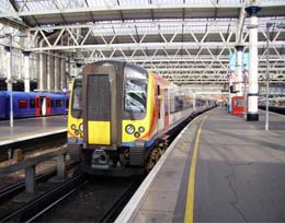 South West Trains, Waterloo Station - Photo courtesy of (c) transportimages.com, photographer Luke Gardner