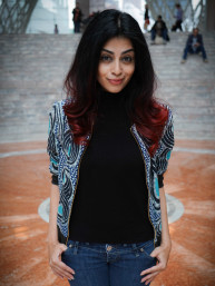 Sarah Khan