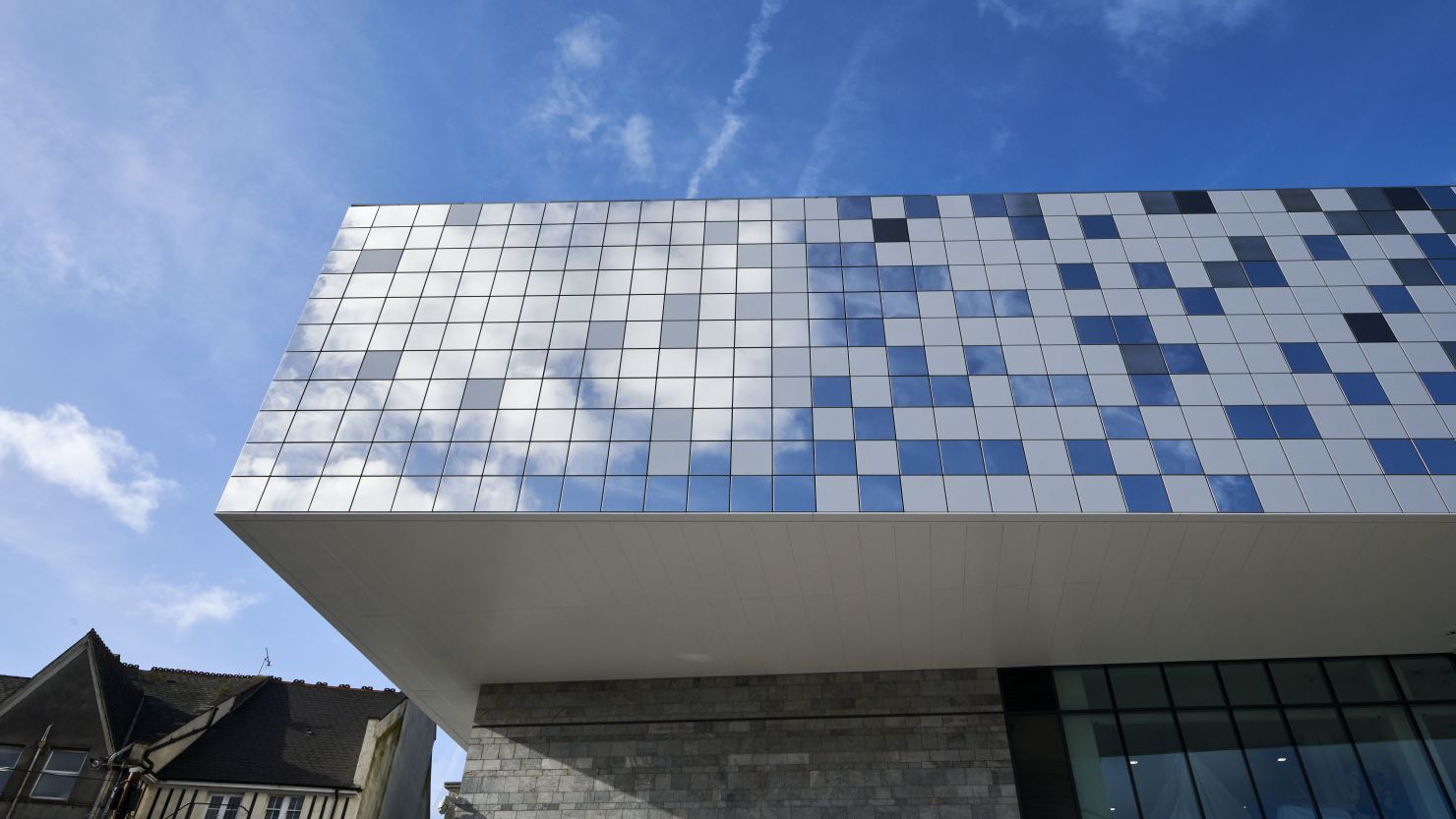 Image of The Box in Plymouth - the extension and the cantilever