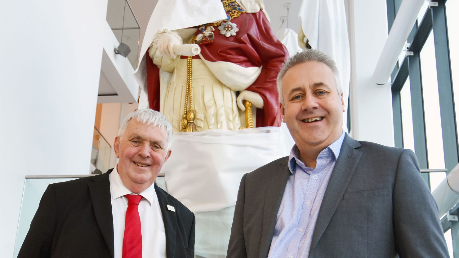 Plymouth City Council Deputy Leader, Peter Smith and Plymouth Citybus Managing Director, Richard Stevens