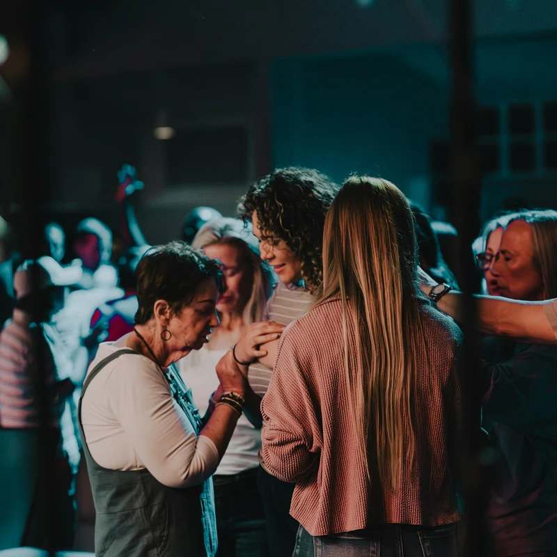 <span style="color:var(--secondary-color-bg)"><span style="color:var(--primary-color-bg)">Join us!</span></span>