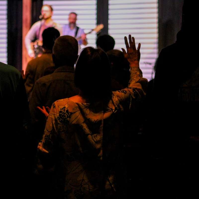 VISIT SUNDAY