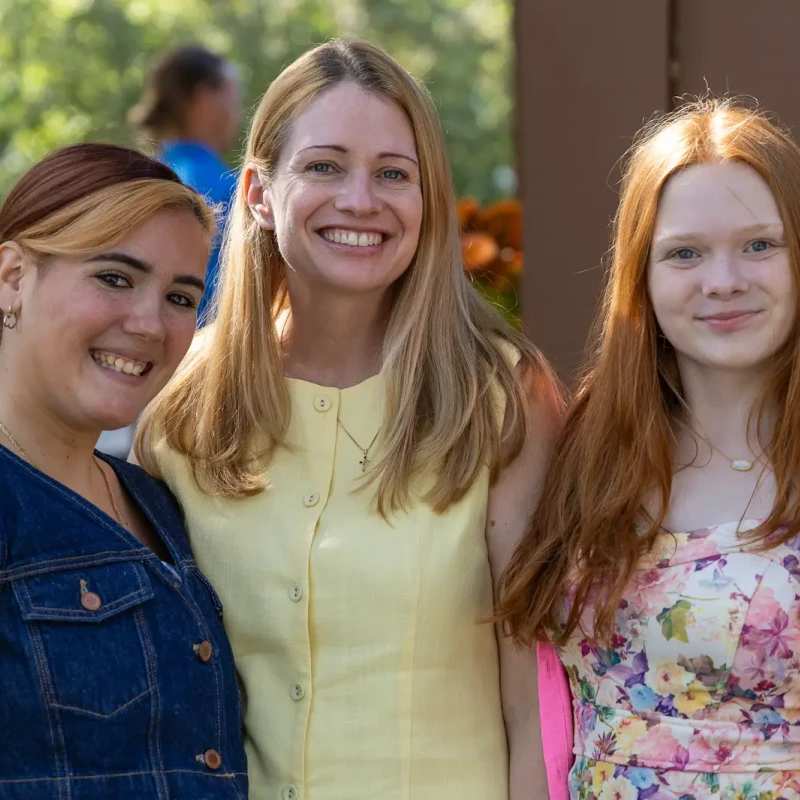 OUR <span style="color:var(--secondary-color-bg)">GROUPS</span>