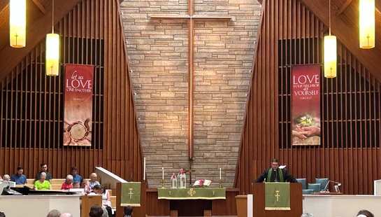 <span style="font-weight: 100;"><span style="font-weight: 700;">11am Traditional Worship</span></span>