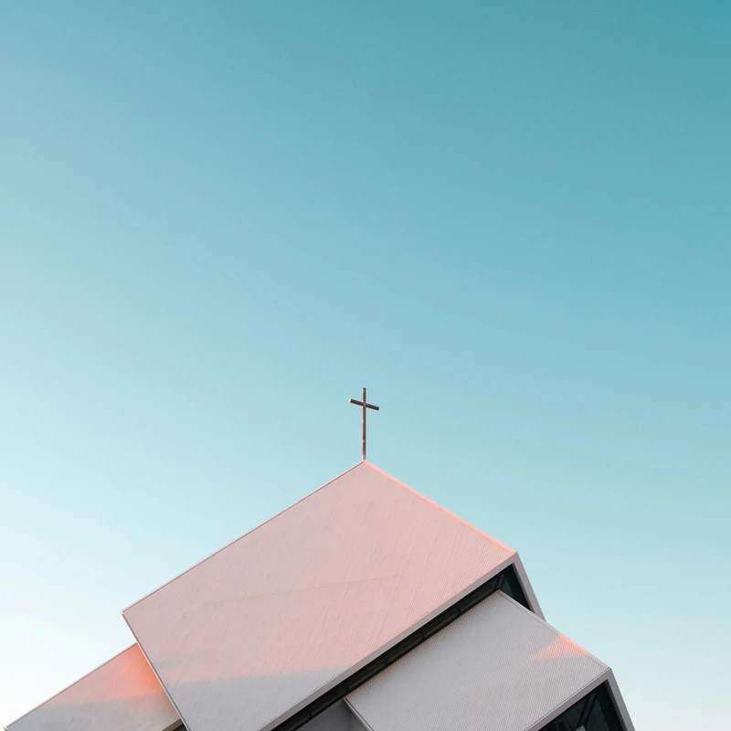 <span style="color:var(--primary-color-bg)">Come as you are</span>