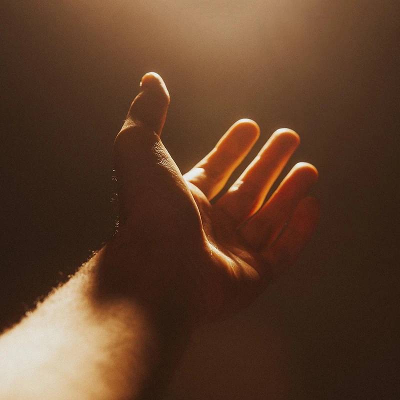 <b>Easter Day Church Service, 9.00am</b>