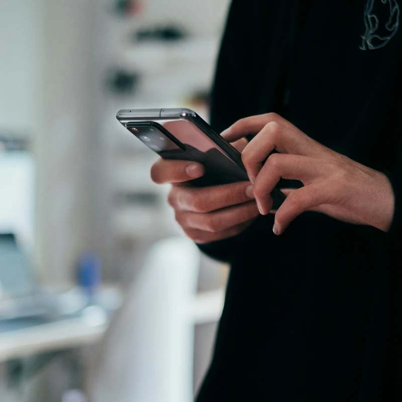 <b></b><span class="h2">Stay connected with Church Center&nbsp;</span>