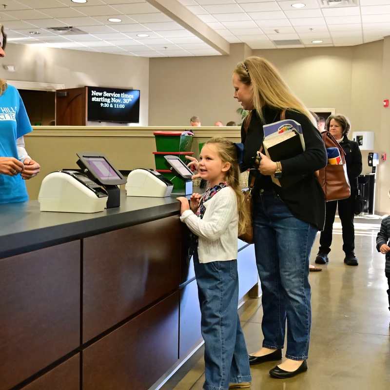 <span style="color: var(--primary-color-bg);">Come See US!</span>