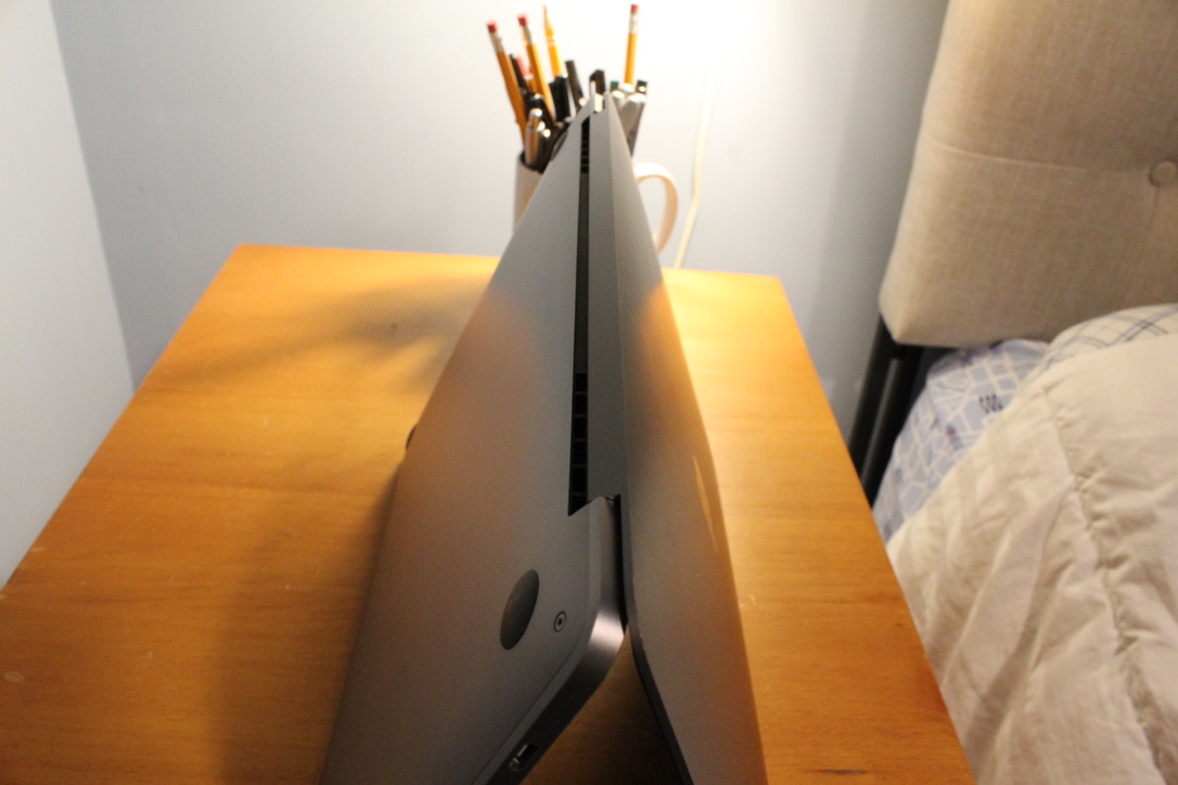 The MacBook Pro&rsquo;s hinge is precisely made