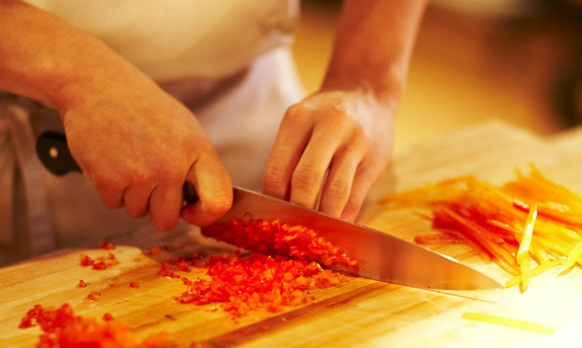 5 Basic Knife Cuts That Will Make You Look Like a Master Chef