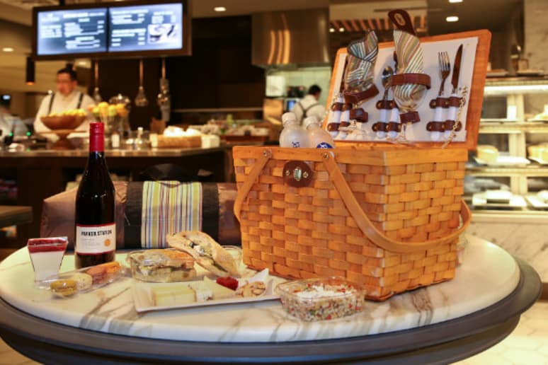 New York Hilton Midtown Offers Plush Options for Your Picnic Basket