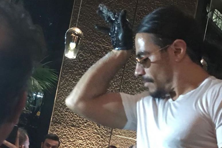 Get Salt Bae Background