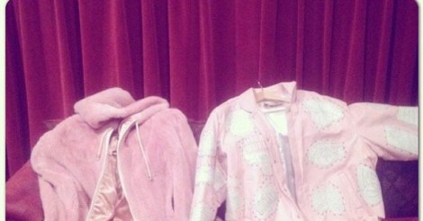 pink fur got nori dressing like cam Pink fur, got Nori dressing like Cam'." #NoMorePartiesInLA