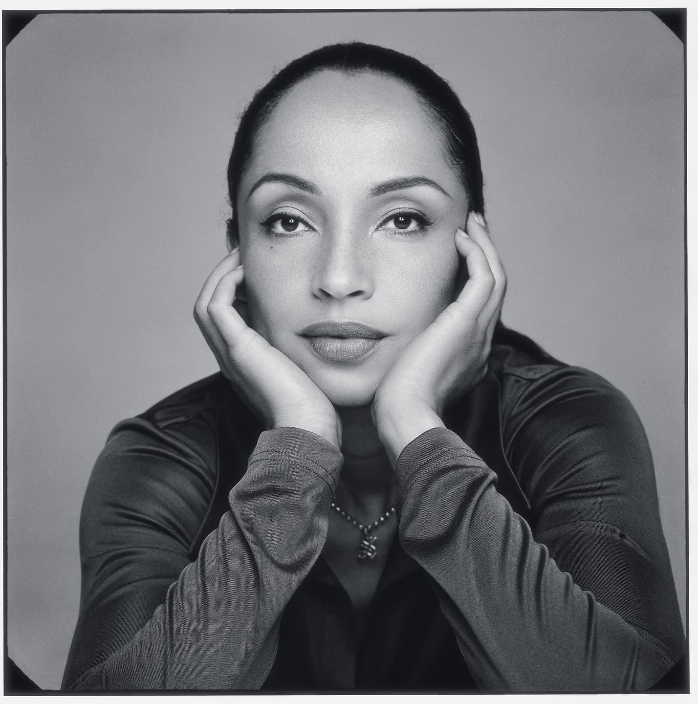 sade smoking cigarettes I don't get easily bored. I'm not that kind of person. Adu 24 Helen Falah Sade Adu
