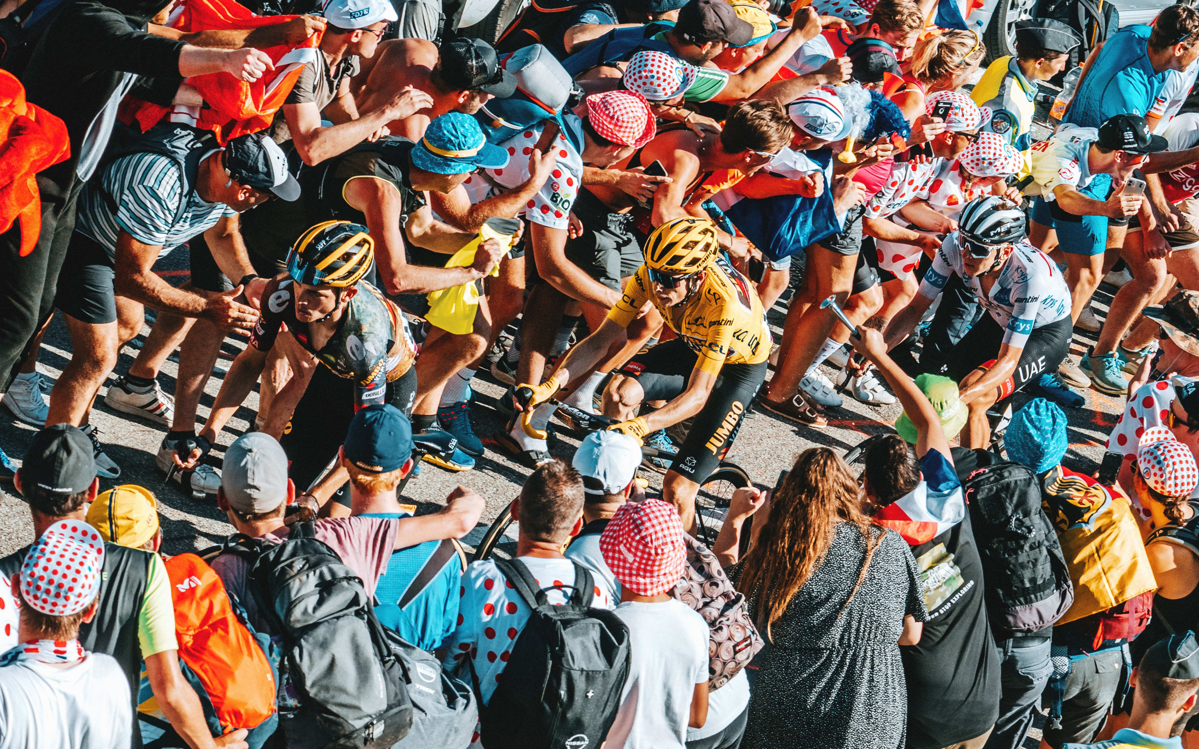 The Feed's Guide to the Tour: Sleeping Like a Pro