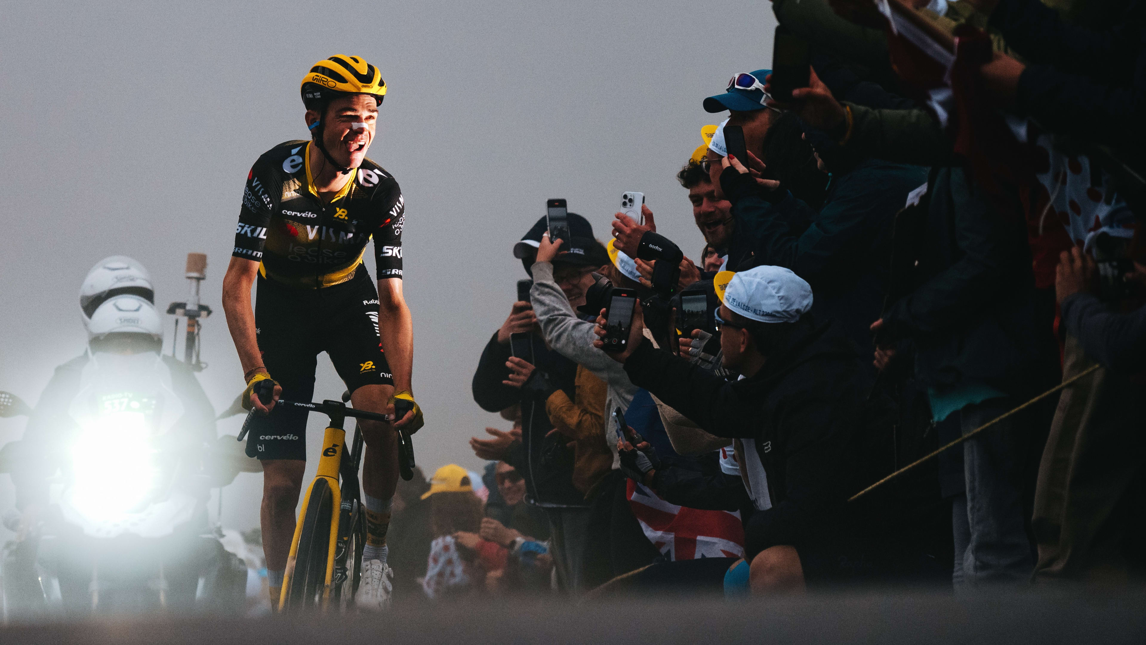 Cycling Nutrition for Long Rides: How To Fuel The Big Days