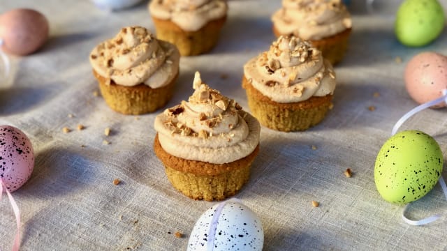 cupcake alla nocciola con frosting di crema al mascarpone e nocciolata