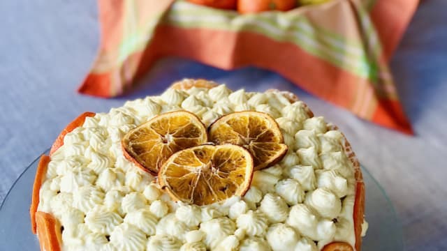 Torta Pan di Spagna e crema al liquore al mandarino (sostituibile con il limoncello)