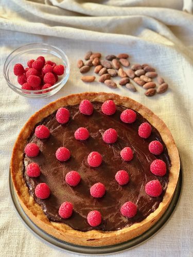 l'antica di ernst knam - crostata ganache cioccolato, marmellata lamponi, pasta frolla integrale