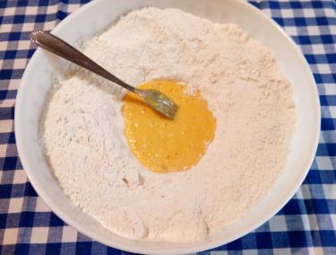 Cassatine ripiene di ricotta - ricetta siciliana - dettagli impasto