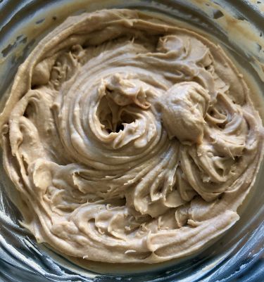cupcake alla nocciola - frosting al mascarpone e nocciolata bianca