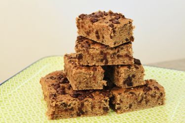 Fettine di banana bread vegano con farina di avena e cioccolato fondente - foto 2