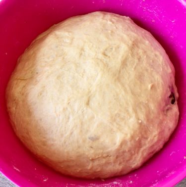 panini dolci con gocce di cioccolato - impasto dei pangoccioli 