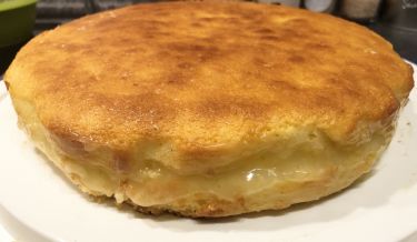 torta al limone - torta farcita con crema all'acqua e succo di limone