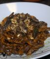 Tagliatelle al cacao con crema di zucca e funghi trifolati