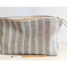 unique sage green makeup bag, linen cosmetic pouch bag, modern farmhouse toiletry bag, perfect gift women, bridesmaid gifts, coworker gifts