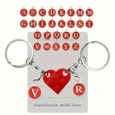 28pcs letter charms removable a-z heart shaped building block keychain couple set, romantic love keyring, perfect valentine's gift for boyfriend and girlfriend