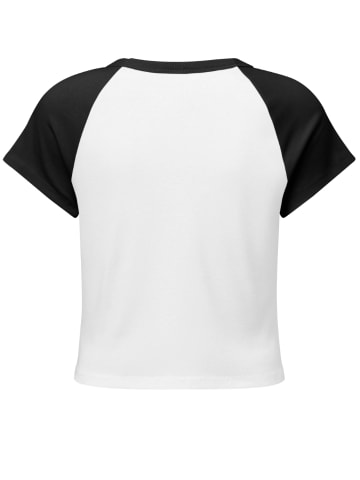 Essential CropTop - White/Black