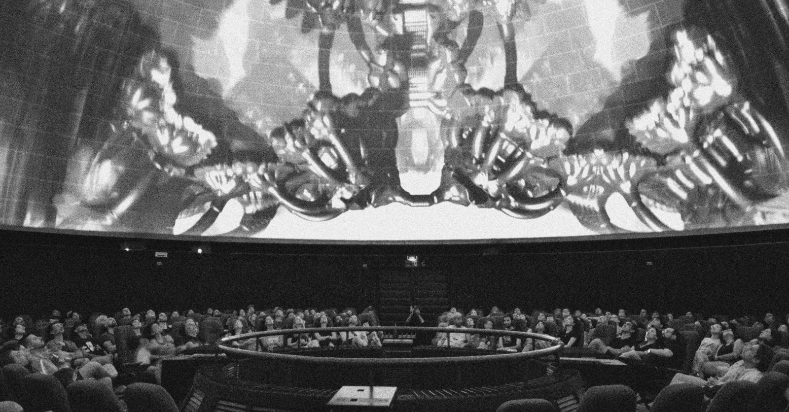 KÜZE Fulldome Exhibition — THE INFRANET