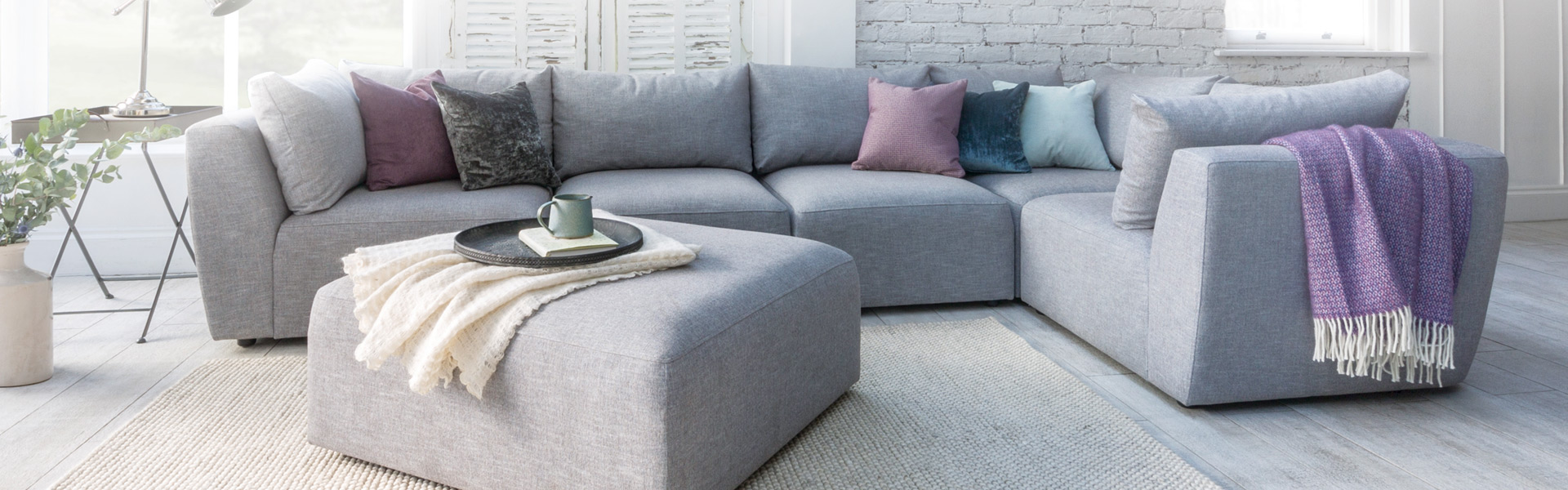Lola sofa