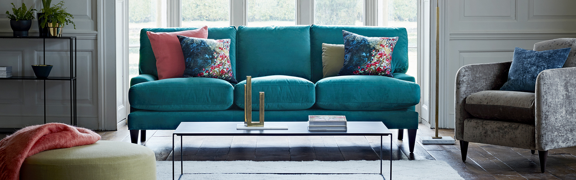 Poppy Sofa in Velvet Touch - Dragon Eye