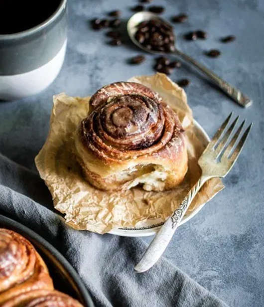 Cinnamon Rolls with Coffee Glaze