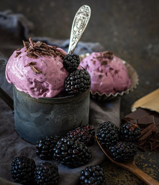 Blackberry Chocolate Chip Ice Cream