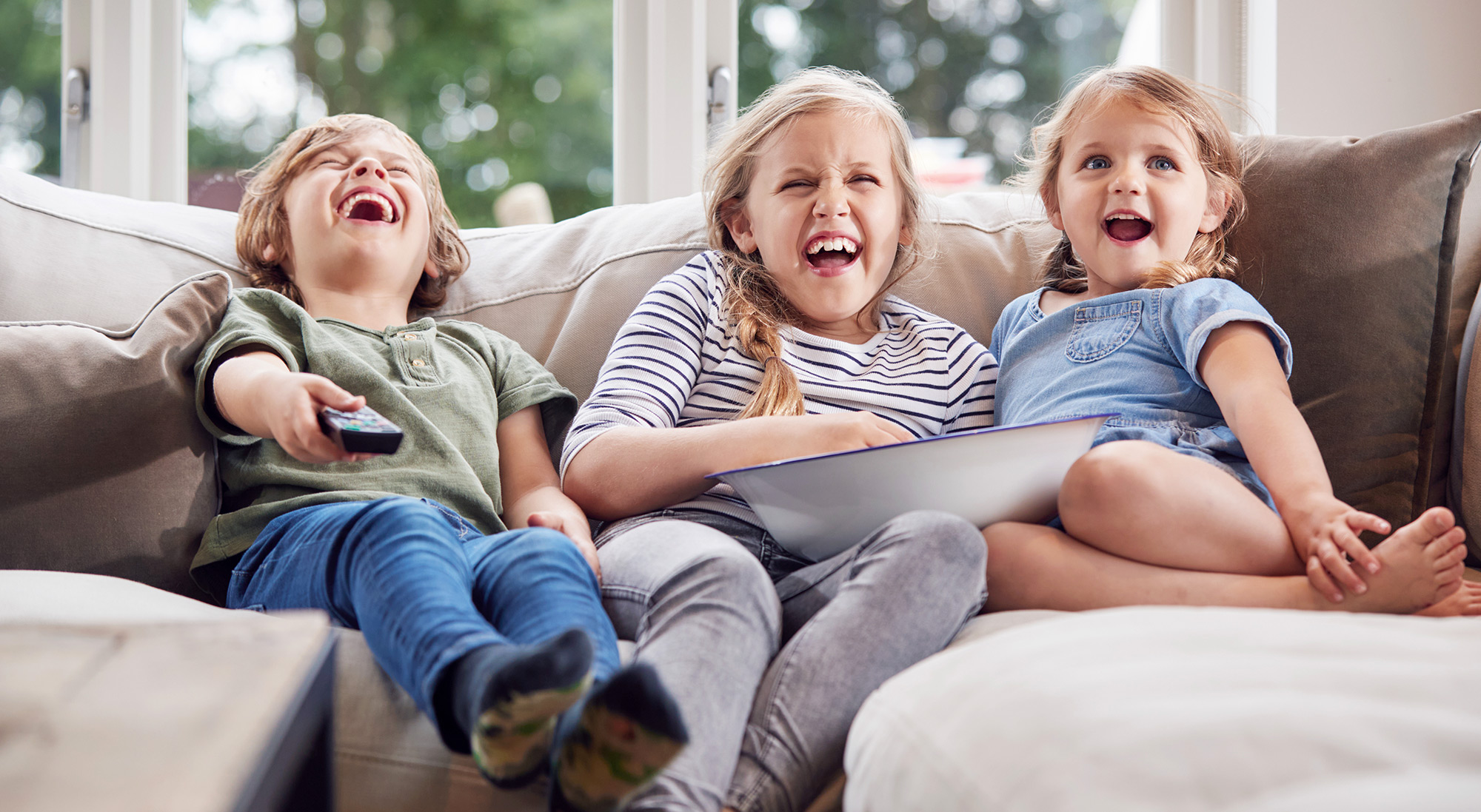 Family Friendly Premium Velvet - A beautiful velvet sofa that's easy to keep clean